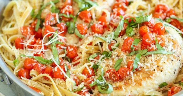 Tomato Basil Chicken Fettuccine #recipe #dinner