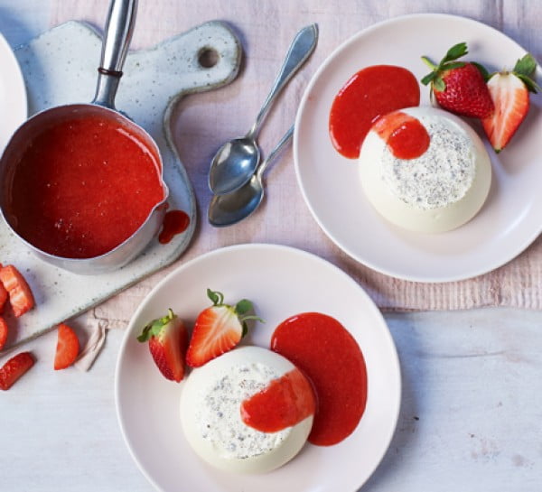 Strawberry Vanilla Panna Cotta #recipe #dessert