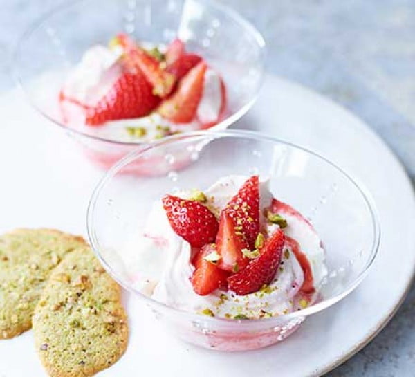 Strawberry Labneh #recipe #dessert