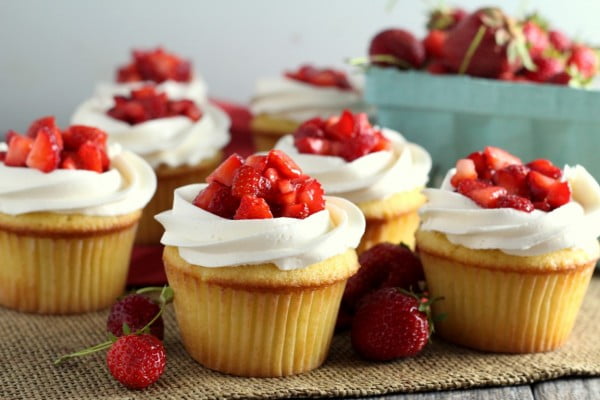Strawberry Shortcake Cupcakes #recipe