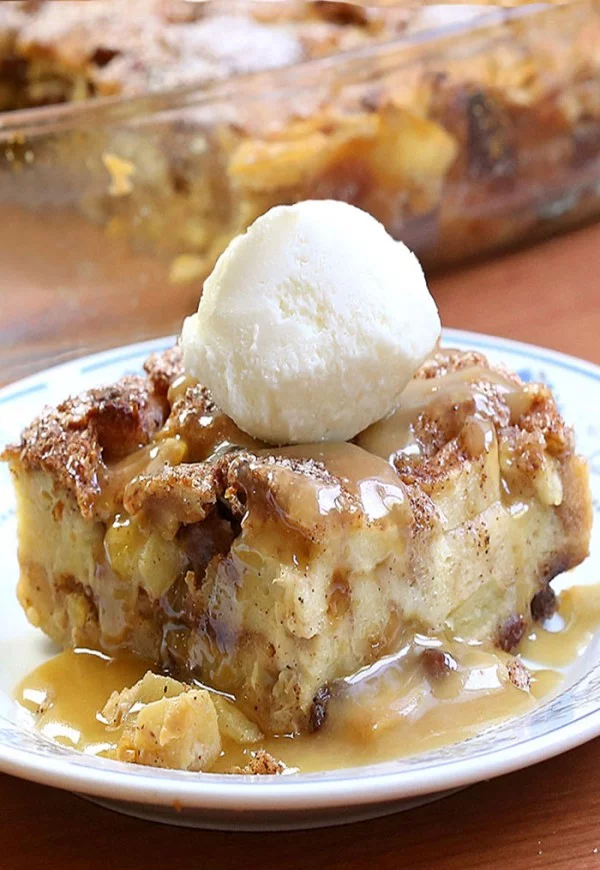 Apple Pie Bread Pudding #dessert #appleplie #recipe