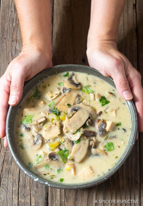 Low Carb Creamy Chicken Mushroom Soup (Video) #chicken #soup #dinner #recipe