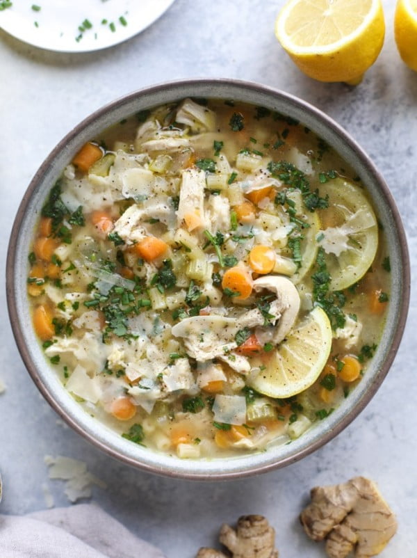 Easy Lemon Chicken Noodle Soup #chicken #soup #dinner #recipe