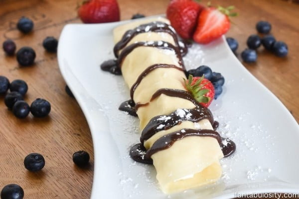 Easy Cinnamon Cream Cheese Filling Recipe: For Crepes #crepes #recipe #dinner