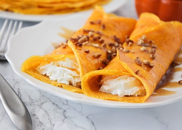 Pumpkin Cheesecake Crepes #crepes #recipe #dinner