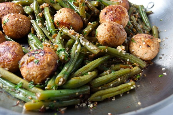 Green Bean and Meatball Stir #lowcalorie #recipe #dinner