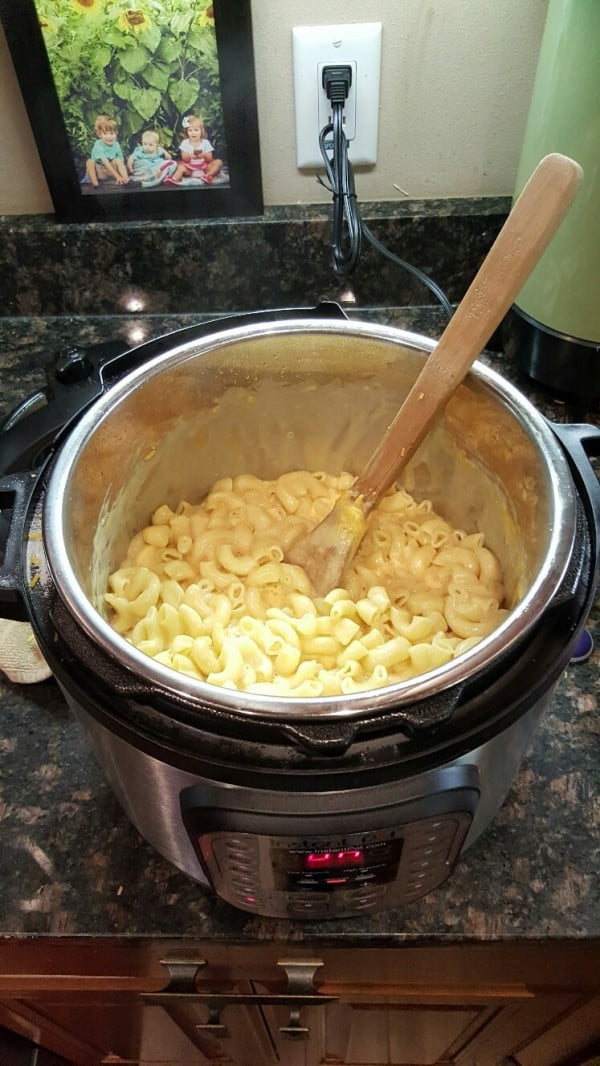 Instant Pot Mac N Cheese #macncheese #dinner #recipe