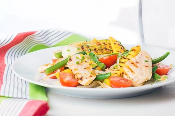 Griddled Chicken and Mango Salad #meat #salad #dinner #recipe