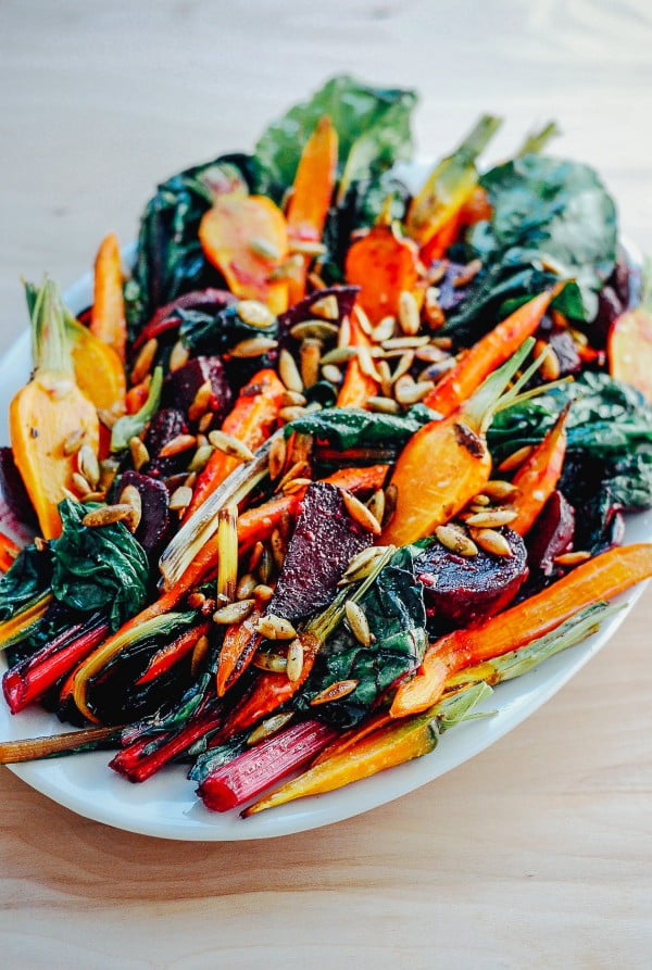 Roasted Vegetable Salad with Garlic Dressing #meatless #dinner #recipe