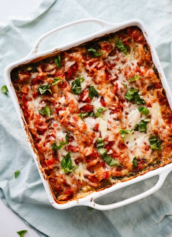 Spinach Artichoke Lasagna Recipe #meatless #dinner #recipe