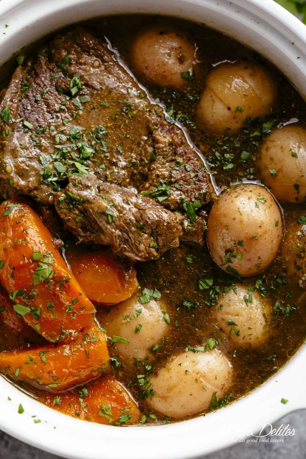 Slow Cooker Pot Roast #onepot #dinner #recipe