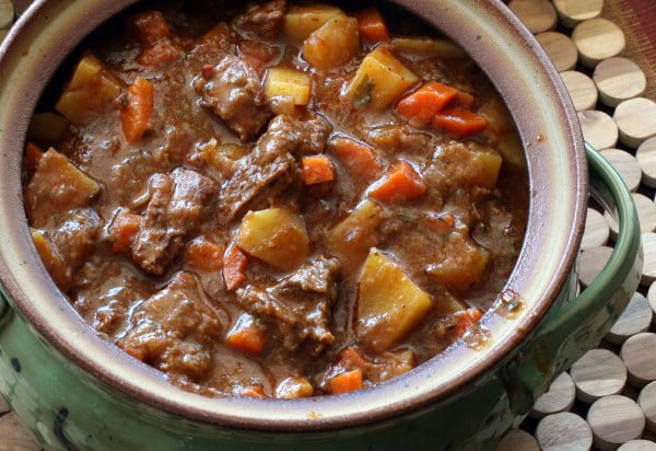 Guinness Stout Flavors This Hearty Beef Stew #onepot #dinner #recipe