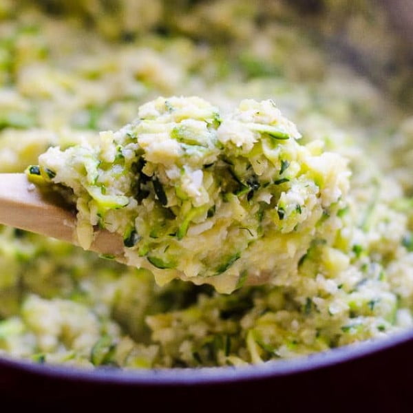 Cheesy Cauliflower Rice #onepot #dinner #recipe