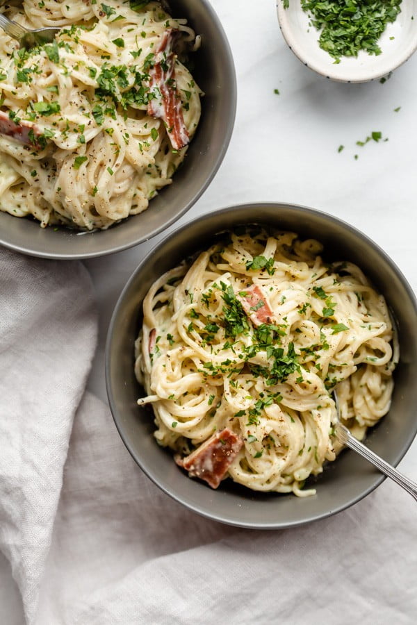 Healthy spaghetti carbonara [plant #pasta #dinner #recipe