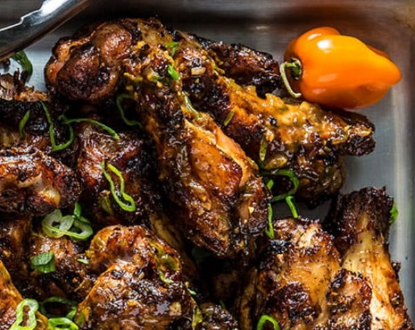 Roasted Spicy Chicken Wings » Jodeze Home and Garden #chicken #spicy #dinner