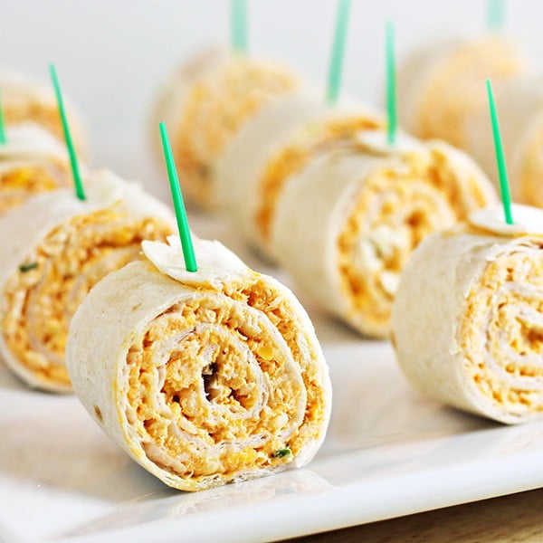 Buffalo Chicken Tortilla Pinwheels Recipe #superbowlparty #snacks #recipe