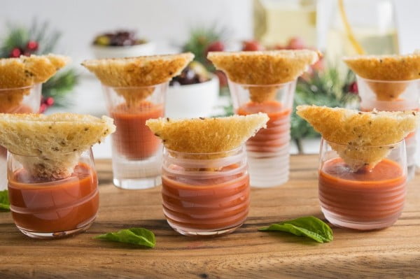Tomato Soup Shooters with Mini Grilled Cheese #superbowlparty #snacks #recipe