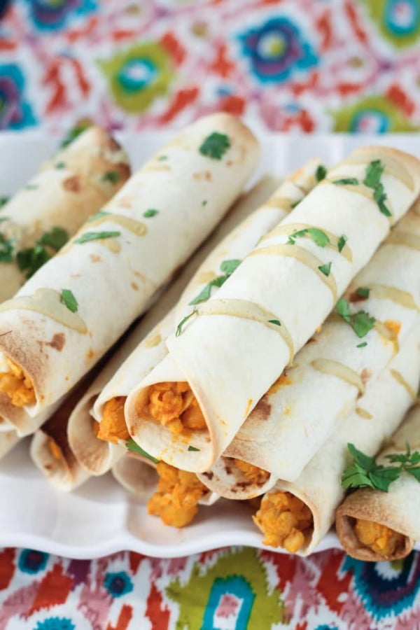 Baked Buffalo Chickpea and Artichoke Vegan Taquitos #superbowlparty #snacks #recipe