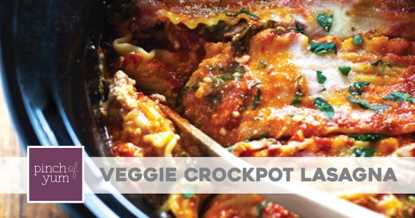 Super Easy Skinny Veggie Crockpot Lasagna #vegetarian #crockpot #dinner #recipe