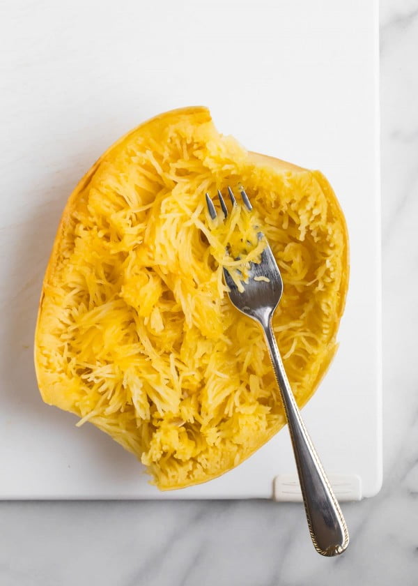 Crockpot Spaghetti Squash #vegetarian #crockpot #dinner #recipe