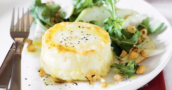 Twice-baked goat's cheese souffles with pear, hazelnut and rocket salad #vegetarian #dinner #healthyfood