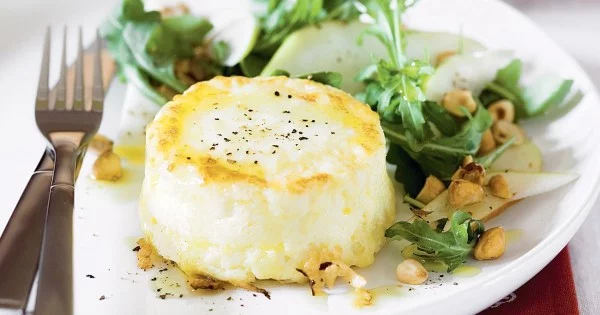 Twice-baked goat's cheese souffles with pear, hazelnut and rocket salad #vegetarian #dinner #healthyfood