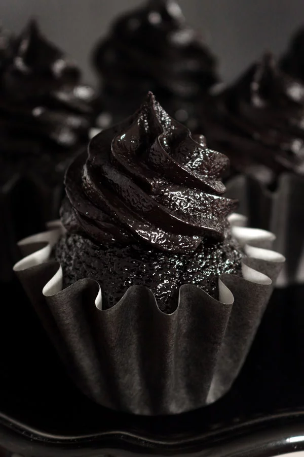 Blackout Chocolate Cupcakes and Blackout Frosting #cupcakes #dessert #recipe