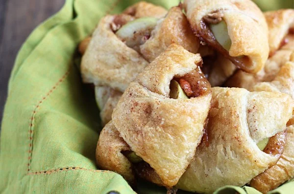 Apple Pie Bites #apples #food #dessert #snack #recipe