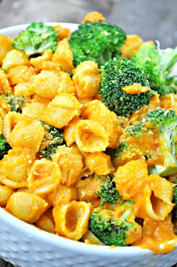 Vegan Broccoli and Cheese Shells #recipe #broccoli #dinner #food
