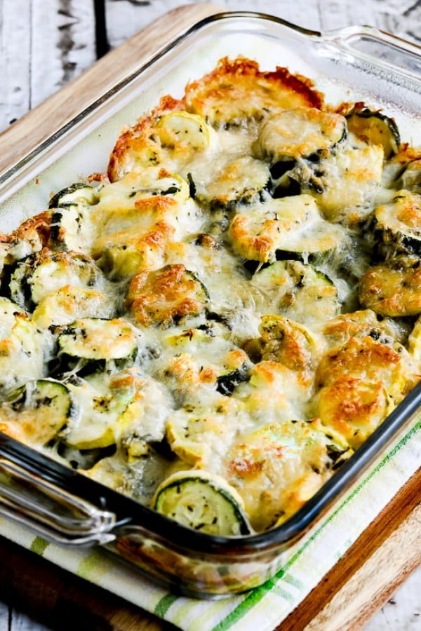 Low-Carb Easy Cheesy Zucchini Bake (Video) #recipe #casserole #dinner