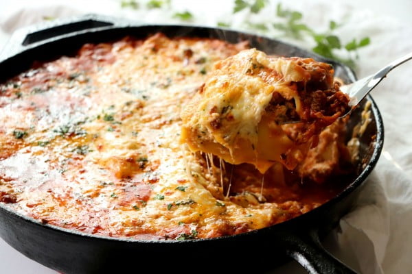 Cast Iron Skillet Lasagna #recipe #food #dinner #castironskillet