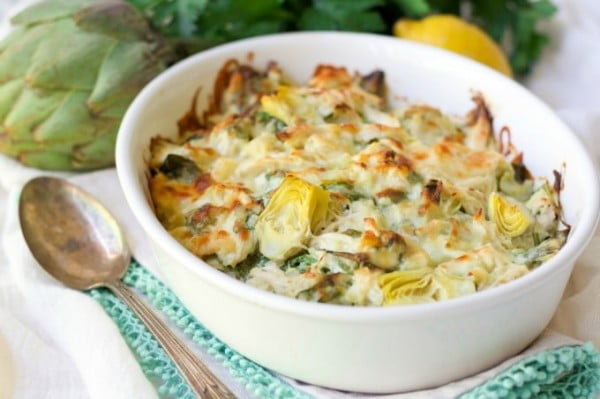 Healthy Spinach Artichoke Chicken Casserole #comfortfood #food #dinner #recipe