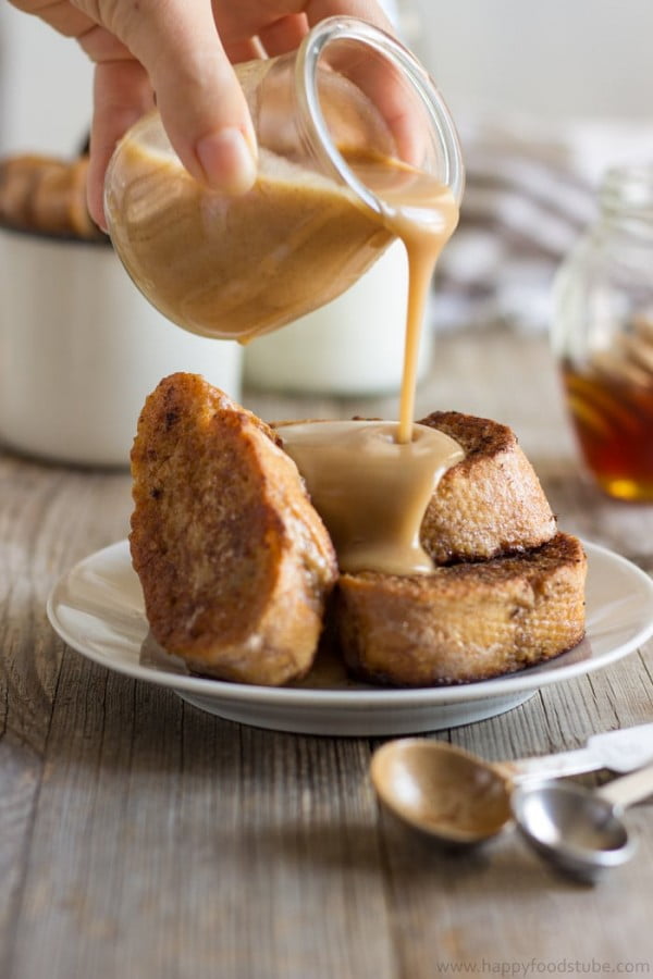 Gingerbread French Toast with Cinnamon Honey Sauce #breakfast #frenchtoast #recipe