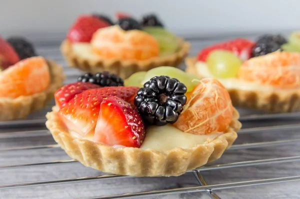 Fruit tartlets #fruit #dessert #food #recipe