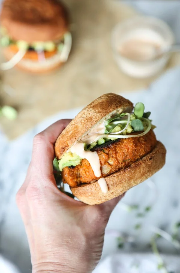 Cauliflower Sweet Potato Burgers (Vegetarian Paleo) #burgers #healthy #recipe #lunch #dinner