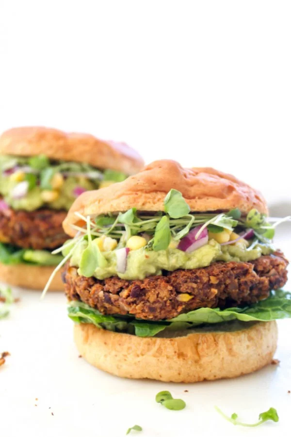 California Burger #burgers #healthy #recipe #lunch #dinner