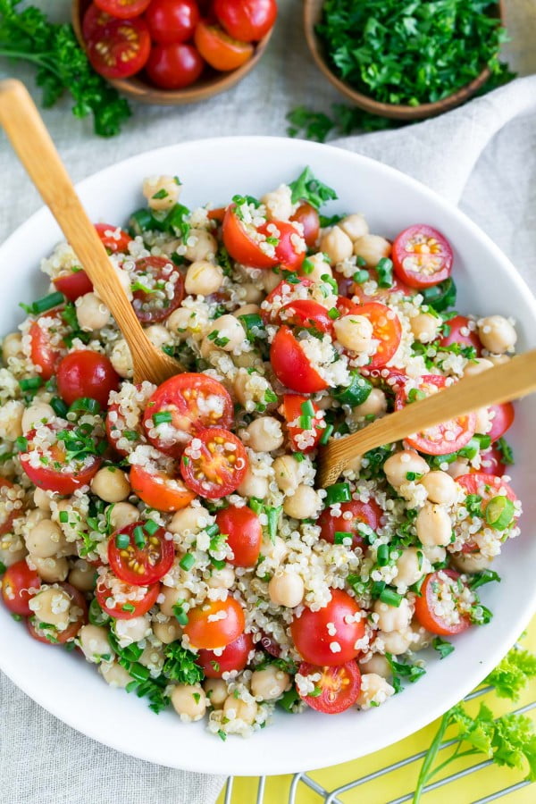 Tomato Quinoa Salad Recipe #recipe #food #spring #dinner #healthy