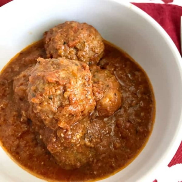 Easy Mozzarella Stuffed Meatballs Made in Instant Pot #meatballs #dinner #recipe
