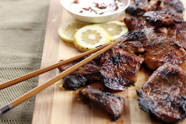 Vietnamese Style Grilled Lemongrass Pork #pork #meat #dinner #recipe #food