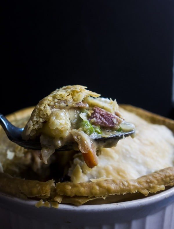 Easy Leftover Turkey Pot Pie with Bacon #potpie #dinner #recipe #food
