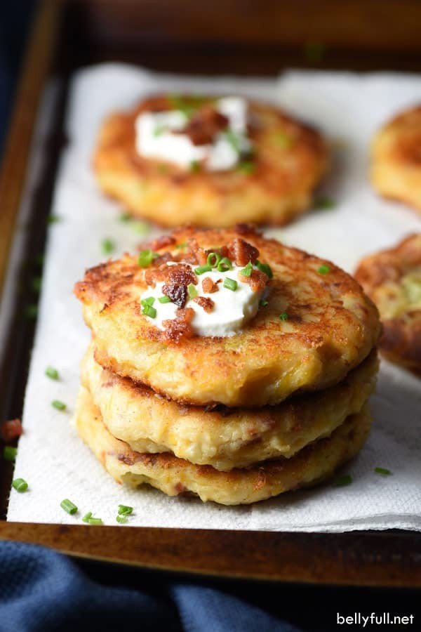 Loaded Mashed Potato Cakes #recipe #potato #dinner