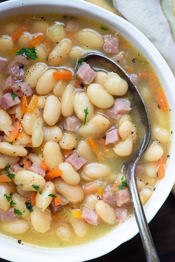 White Bean and Ham Soup Recipe from bunsinmyoven.com #soup #dinner #recipe