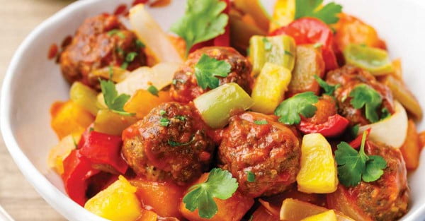 Sweet and Sour Meatballs (These are Addictive) #recipe #food #dinner #sweetandsour
