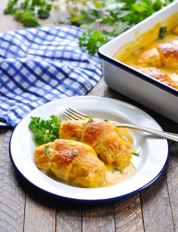 5-Ingredient Crescent Roll Chicken Casserole #5ingredient #recipe #food #dinner