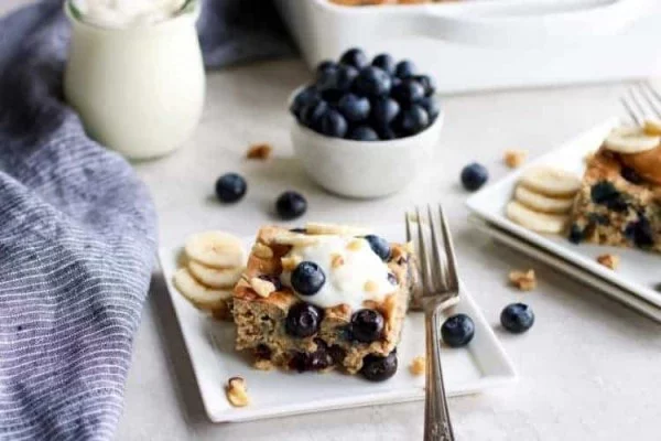 Gluten-free Blueberry Banana Walnut Muffin Bars #banana #recipe #snack #dessert