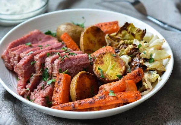 Roasted Corned Beef and Cabbage with Carrots, Potatoes & Horseradish Cream Sauce #cornedbeef #beef #dinner #recipe