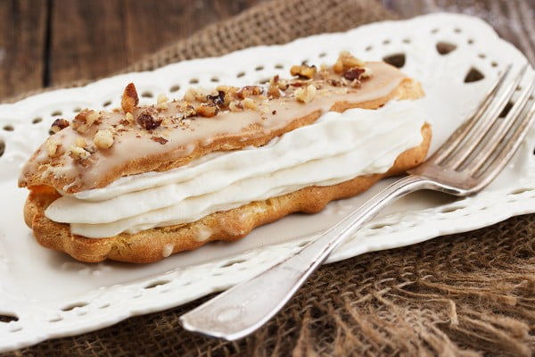 Maple Mascarpone Eclairs #eclair #dessert #recipe