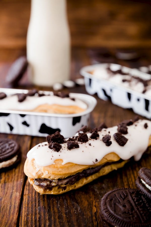 Cookies and Cream Éclairs #eclair #dessert #recipe