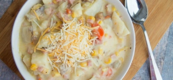 Cheesy Ham and Potato Soup • The Diary of a Real Housewife #ham #recipe #dinner