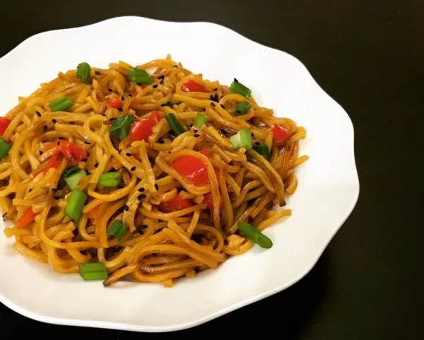 Garlic Noodles – Instant Pot Pressure Cooker #instantpot #pressurecooker #noodles #dinner #recipe